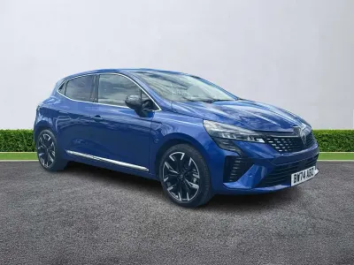 Used Renault Clio Techno 143 HP (105 kW) 2025 Blue  Hatchback
