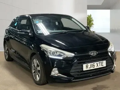 Used Hyundai i20 SE 84 HP (61 kW) 2016 Black Coupe
