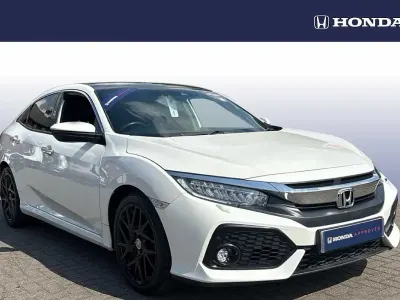 Used Honda Civic Prestige 182 HP (133 kW) 2019 White Hatchback