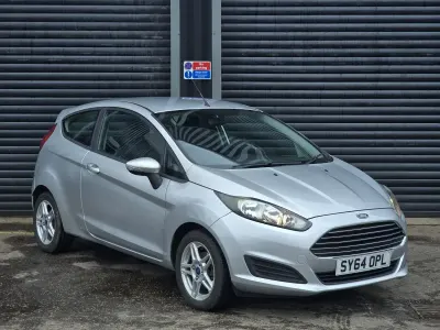 Used Ford Fiesta Style 82 HP (60 kW) 2014 Silver Hatchback