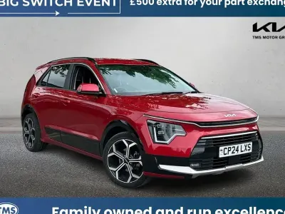 Used Kia Niro 2024 Red SUV