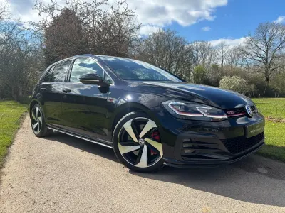 Używany VW Golf VII GTI 245 KM (180 kW) 2018 Czarny Hatchback