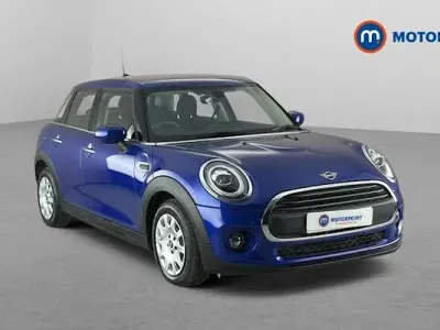 Used Mini ONE Comfort 102 HP (75 kW) 2020 Blue Hatchback