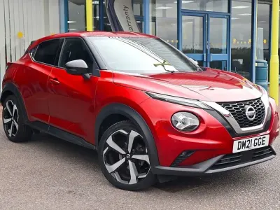 Used Nissan Juke Tekna 114 HP (83 kW) 2021 Red SUV
