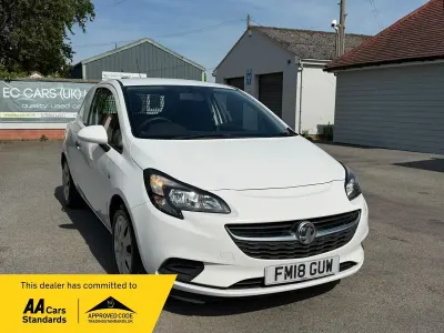 Used Vauxhall Corsa S 95 HP (69 kW) 2018 White Hatchback