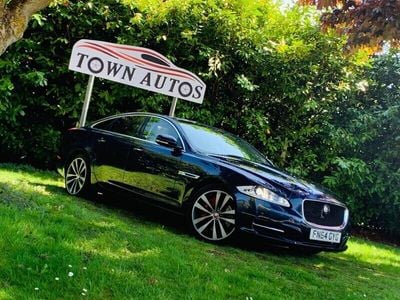 Jaguar XJ