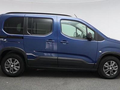 Used Peugeot Rifter Allure 100 HP (73 kW) 2024 Blue MPV