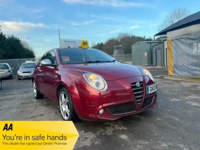 Used Alfa Romeo MiTo Distinctive 2013 Red Hatchback