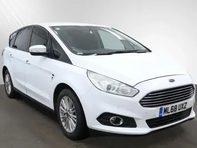 Used Ford S-MAX Zetec 150 HP (110 kW) 2018 White MPV