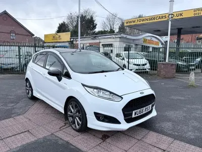 Used Ford Fiesta ST-Line 2016 White Hatchback