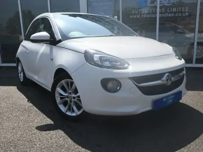 Used Vauxhall Adam Jam 70 HP (51 kW) 2015 White Hatchback