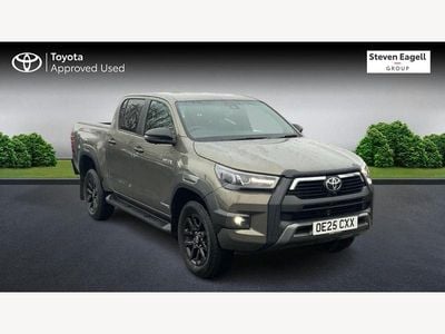 Used Toyota HiLux 201 HP (147 kW) 2025 Bronze Pickup