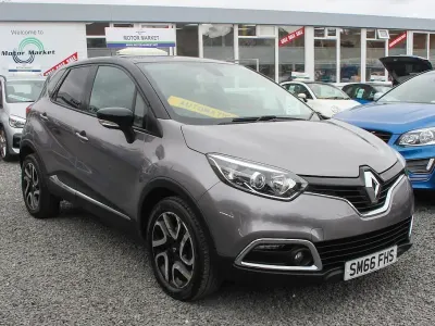 Used Renault Captur Dynamique 120 HP (88 kW) 2016 Grey/black SUV