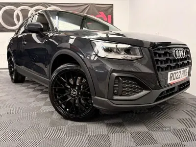 Używany Audi Q2 Black Edition 150 KM (110 kW) 2022 Szary SUV