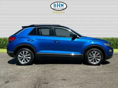 Usado VW T-Roc Design 150 HP (110 kW) 2019 Azul SUV
