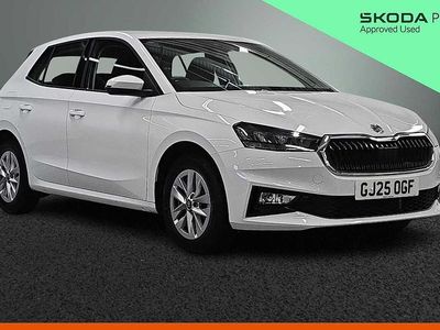 Used Skoda Fabia SE 85 HP (62 kW) 2025 Moon white metallic Hatchback