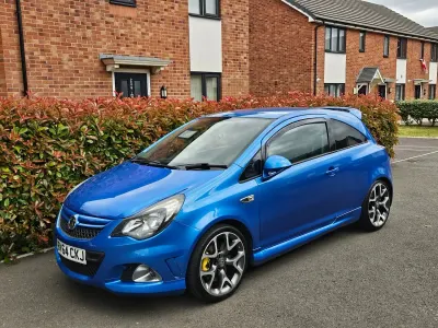 Used Vauxhall Corsa 205 HP (150 kW) 2014 Blue Hatchback