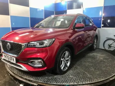 Used MG HS Exclusive 162 HP (119 kW) 2020 Red SUV