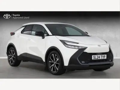 Used Toyota C-HR Design 138 HP (101 kW) 2024 White SUV