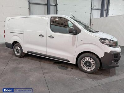 Gebraucht Vauxhall Vivaro 145 PS (106 kW) 2024 Weiß Van / Kleinbus