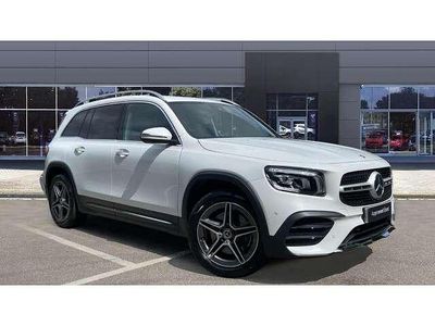 Mercedes GLB220