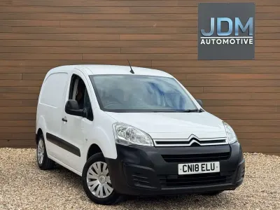 Used Citroën Berlingo 75 HP (55 kW) 2018 White MPV