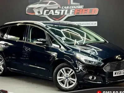 Usado Ford S-MAX Titanium 179 HP (131 kW) 2018 Monovolume