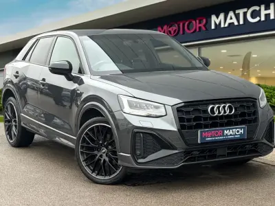 Gebraucht Audi Q2 Black Edition 150 PS (110 kW) 2021 Grau SUV