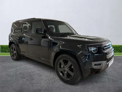 Usado Land Rover Defender HSE Dynamic 2024 Preto SUV