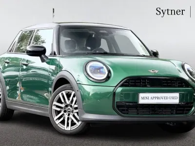 Used Mini Cooper Hatch 113 kW (154 HP) 2025 Green Hatchback