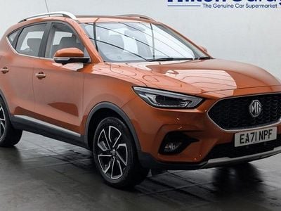 Used MG ZS Exclusive 111 HP (81 kW) 2024 Hatchback
