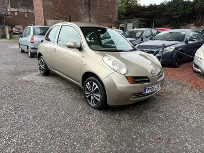 Used Nissan Micra SE 2004 Gold Hatchback