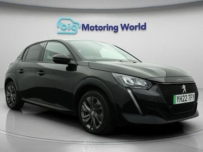Peugeot e-208