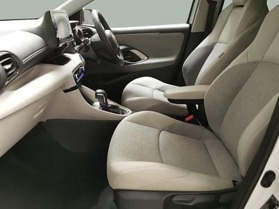 Toyota Yaris Hybrid