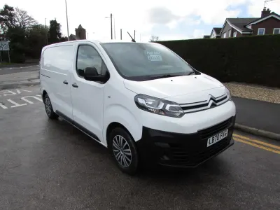 Używany Citroën Dispatch 2020 Biały Minivan