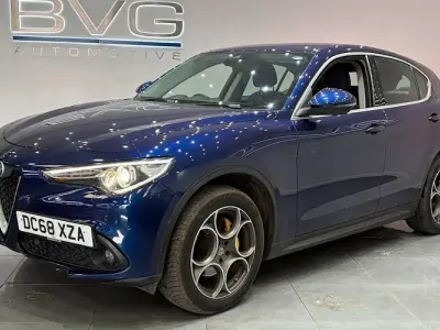 Used Alfa Romeo Stelvio Super 209 HP (153 kW) 2018 Blue SUV