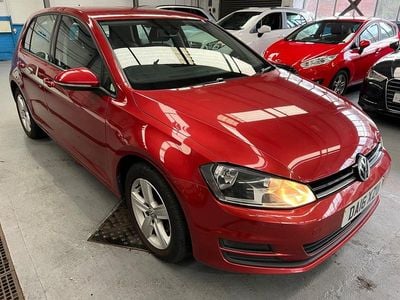 Used VW Golf VII Edition 110 HP (80 kW) 2016 Red Hatchback