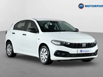 Begagnad Fiat Tipo 2021 Vit Halvkombi