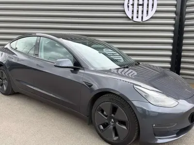 Używany Tesla Model 3 11 kW (15 KM) 2022 Sedan/Limuzyna