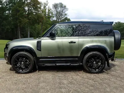 Usado Land Rover Defender S 2021 Verde SUV