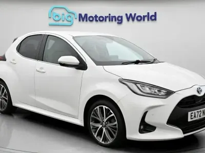 Used Toyota Yaris 116 HP (85 kW) 2022 White Hatchback