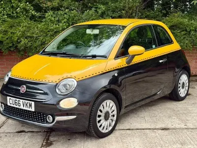 Used Fiat 500 Lounge 69 HP (50 kW) 2016 Multicolour Hatchback