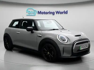 Used Mini Cooper SE Hatch 133 kW (181 HP) 2021 Hatchback