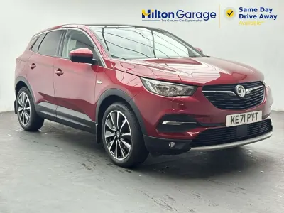 Used Vauxhall Grandland X Elite 130 HP (95 kW) 2021 Red SUV
