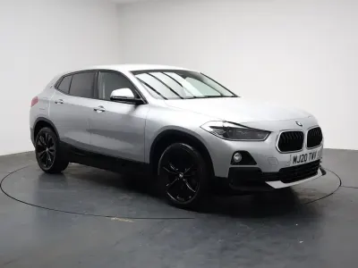 Begagnad BMW X2 Sport Line 150 HK (110 kW) 2020 Silver SUV