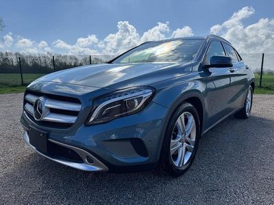 Usado Mercedes GLA250 Exclusive 211 HP (155 kW) 2015 Azul SUV