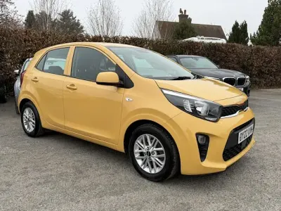 Used Kia Picanto 67 HP (49 kW) 2022 Yellow Hatchback