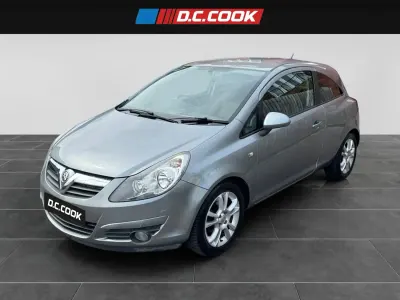 Gebraucht Vauxhall Corsa 85 PS (62 kW) 2010 Silber Kleinwagen