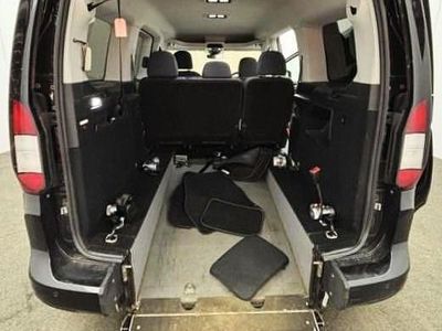 Used Ford Grand Tourneo Connect Titanium 122 HP (89 kW) 2022 Black MPV