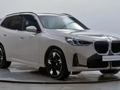 Usado BMW X3 M Sport 197 HP (144 kW) 2025 Cinzento SUV